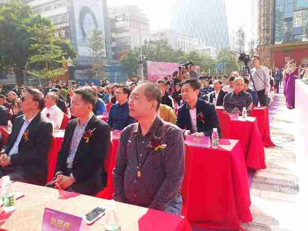 淘宝直播基地落户深圳水贝 开辟珠宝市场迈向视频销售新时代